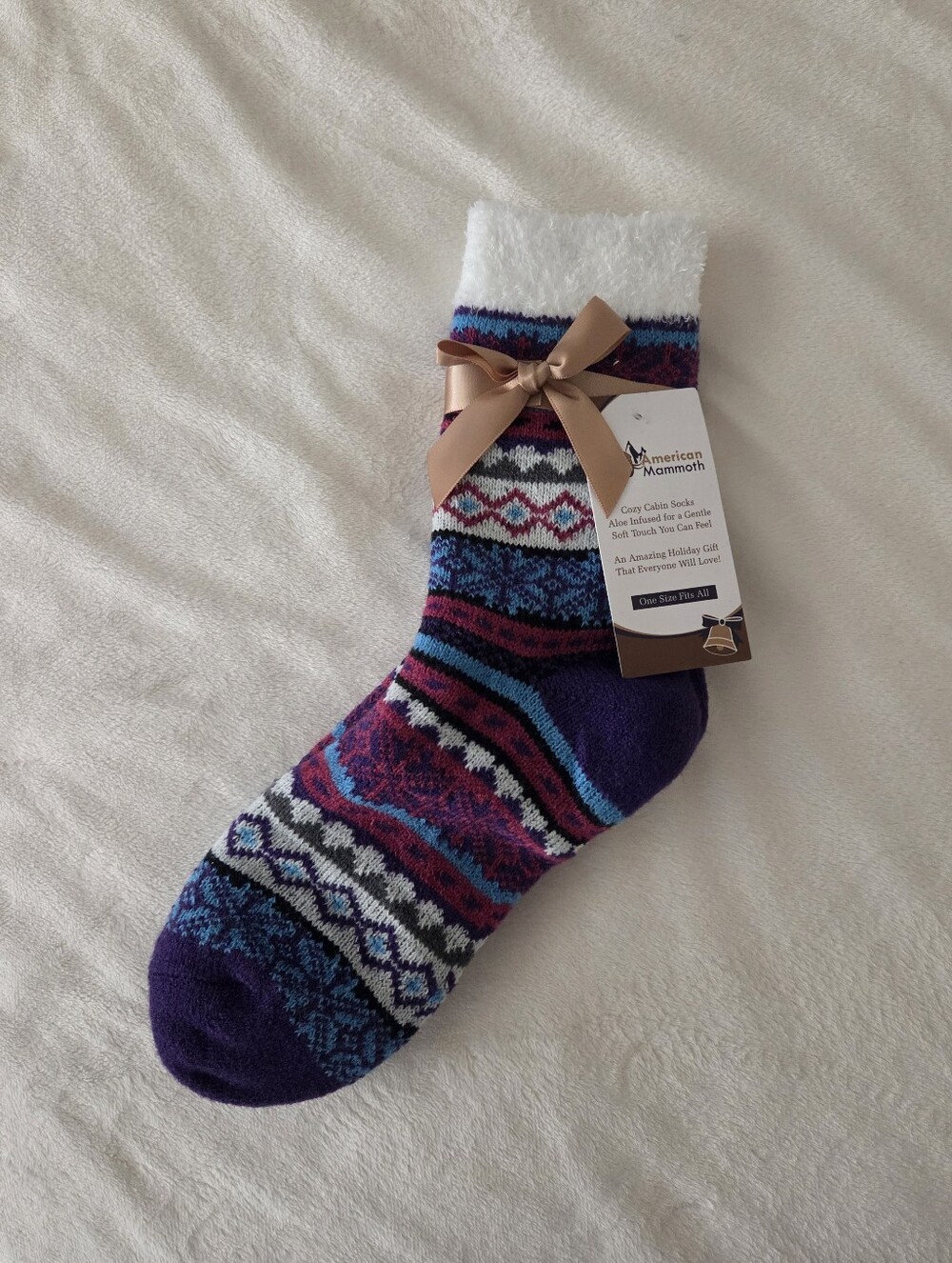 American Mammoth Cozy Purple Fair-Isle Patterned Cabin Fuzzy Socks
